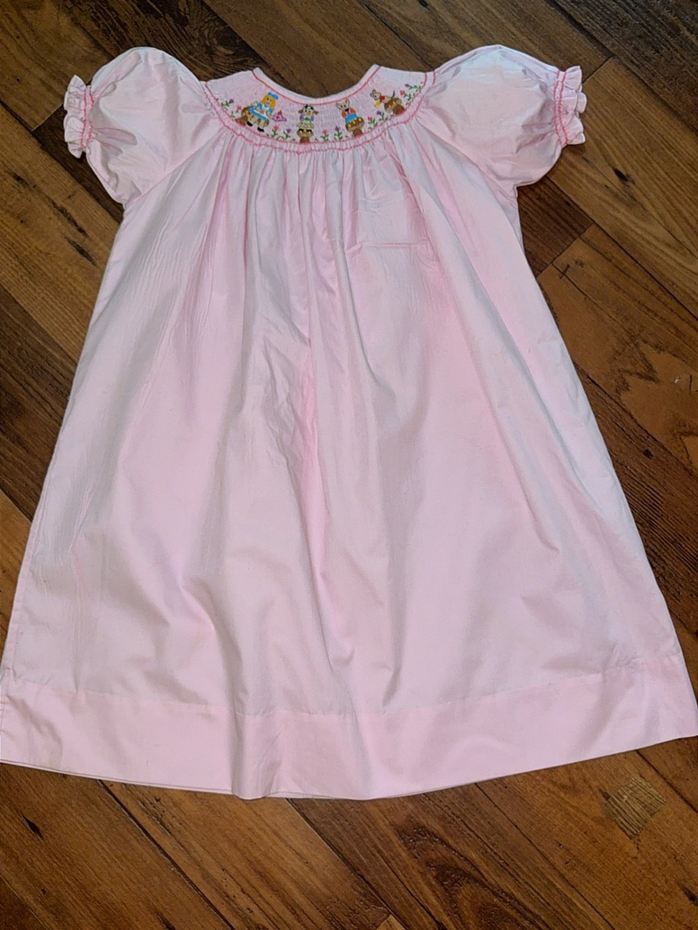 Pristine Buttons N Bows Alice in Wonderland Hand Smocked Bishop Dress  5 Pink